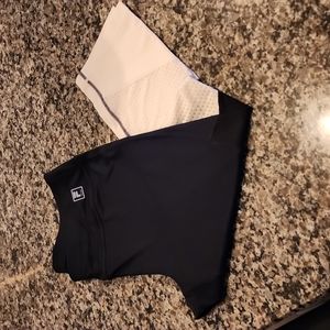 “FILA” Women Sport Capri Leggings